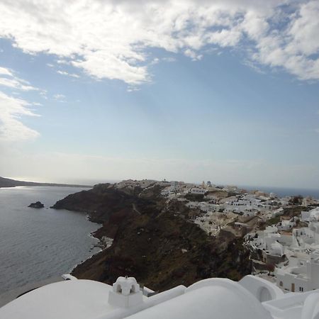 Captain John Villas Oia - Caldera & Sunset View Bagian luar foto