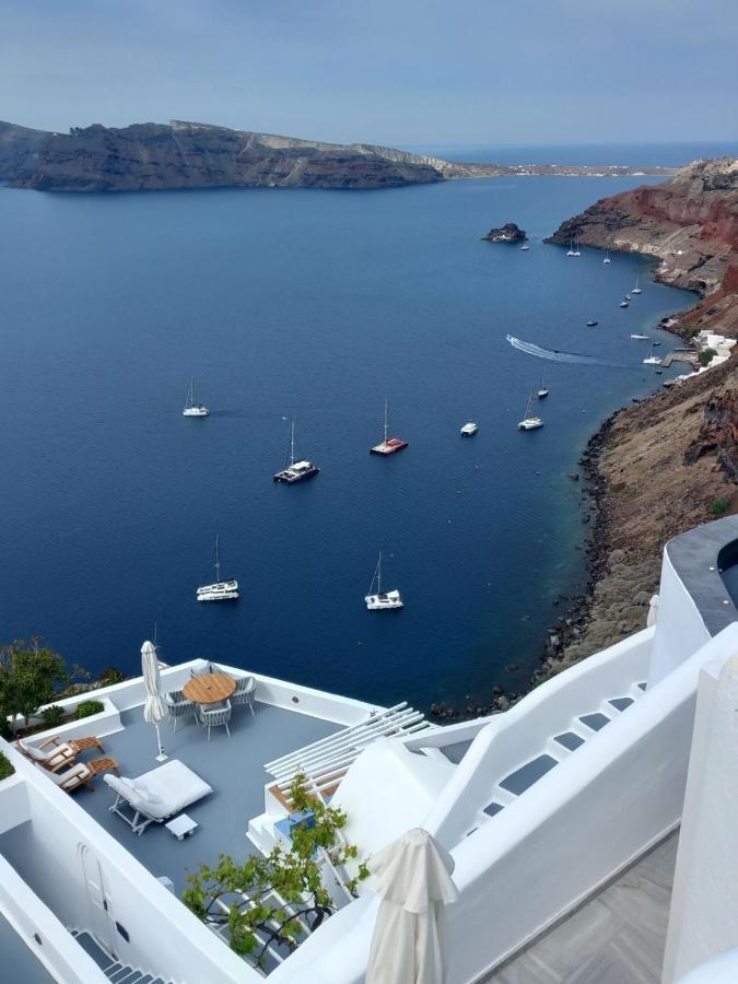 Captain John Villas Oia - Caldera & Sunset View Bagian luar foto