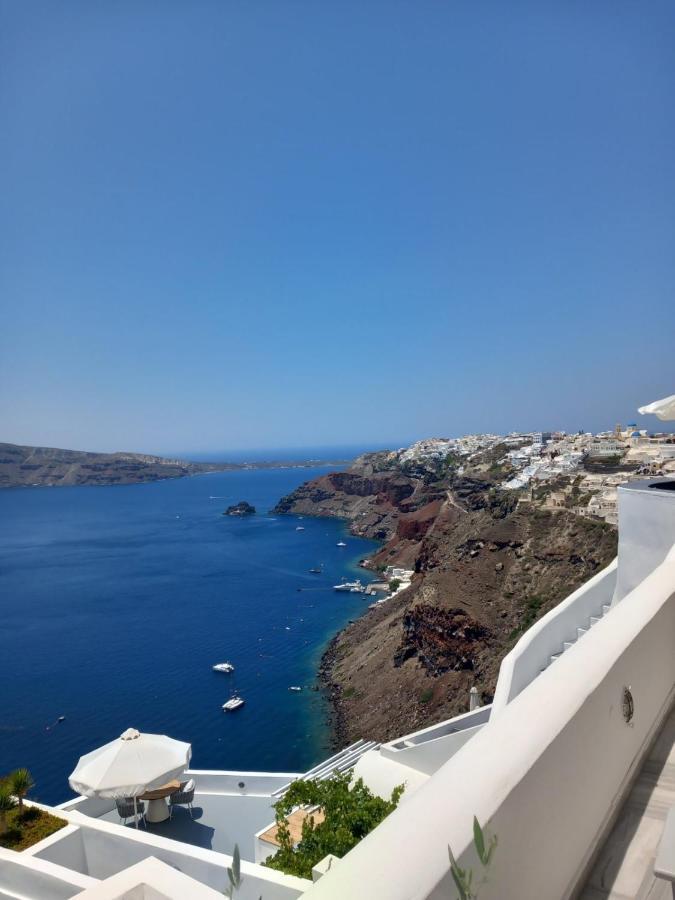 Captain John Villas Oia - Caldera & Sunset View Bagian luar foto